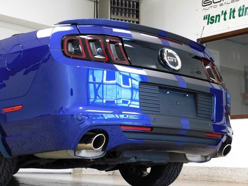 Used 2013 Ford Mustang GT Premium w/ Electronics Pkg RWD image 72