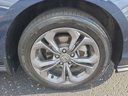 Used 2023 Honda Accord EX image 20