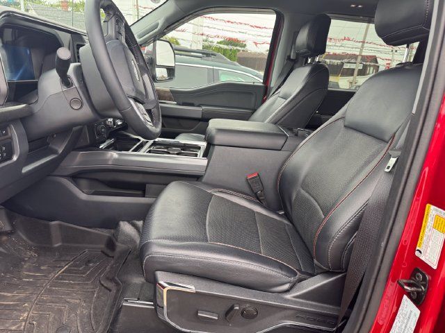Used 2024 Ford F250 Lariat w/ Lariat Ultimate Package AWD/4WD image 3
