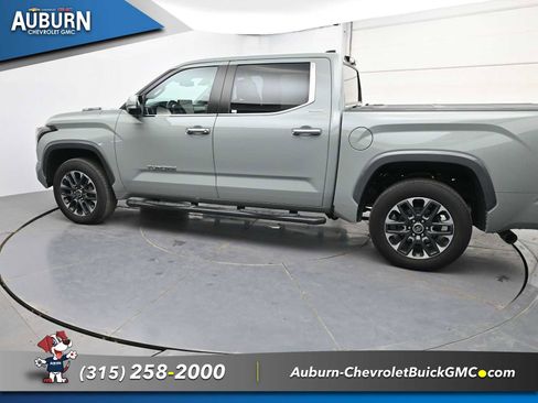 Used 2024 Toyota Tundra Limited AWD/4WD image 17