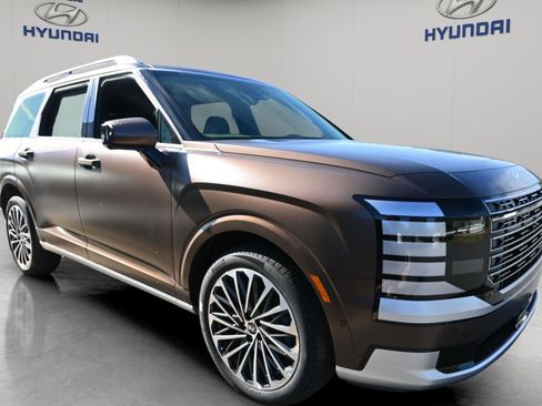 New 2026 Hyundai Palisade Calligraphy FWD image 4