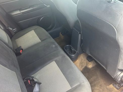 Used 2016 Jeep Patriot Sport w/ Power Value Group AWD/4WD image 25