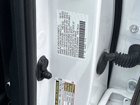 Used 2023 Honda Ridgeline Sport image 31