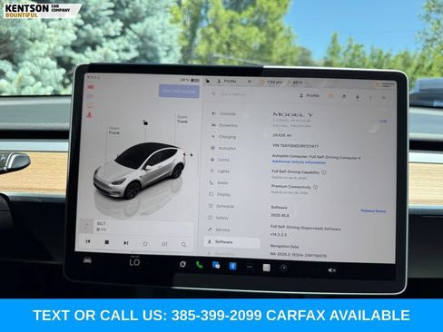 Used 2024 Tesla Model Y Long Range AWD/4WD image 21