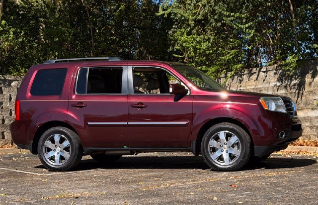 Used 2015 Honda Pilot Touring image 3