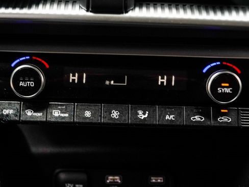 Used 2022 Kia K5 LXS image 20