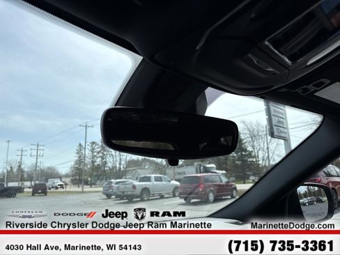 Used 2024 Jeep Grand Cherokee L Altitude AWD/4WD image 19