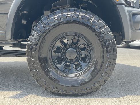 Used 2018 RAM 3500 Laramie w/ Convenience Group AWD/4WD image 46