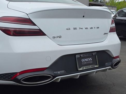 Used 2025 Genesis G70 2.5T AWD/4WD image 13