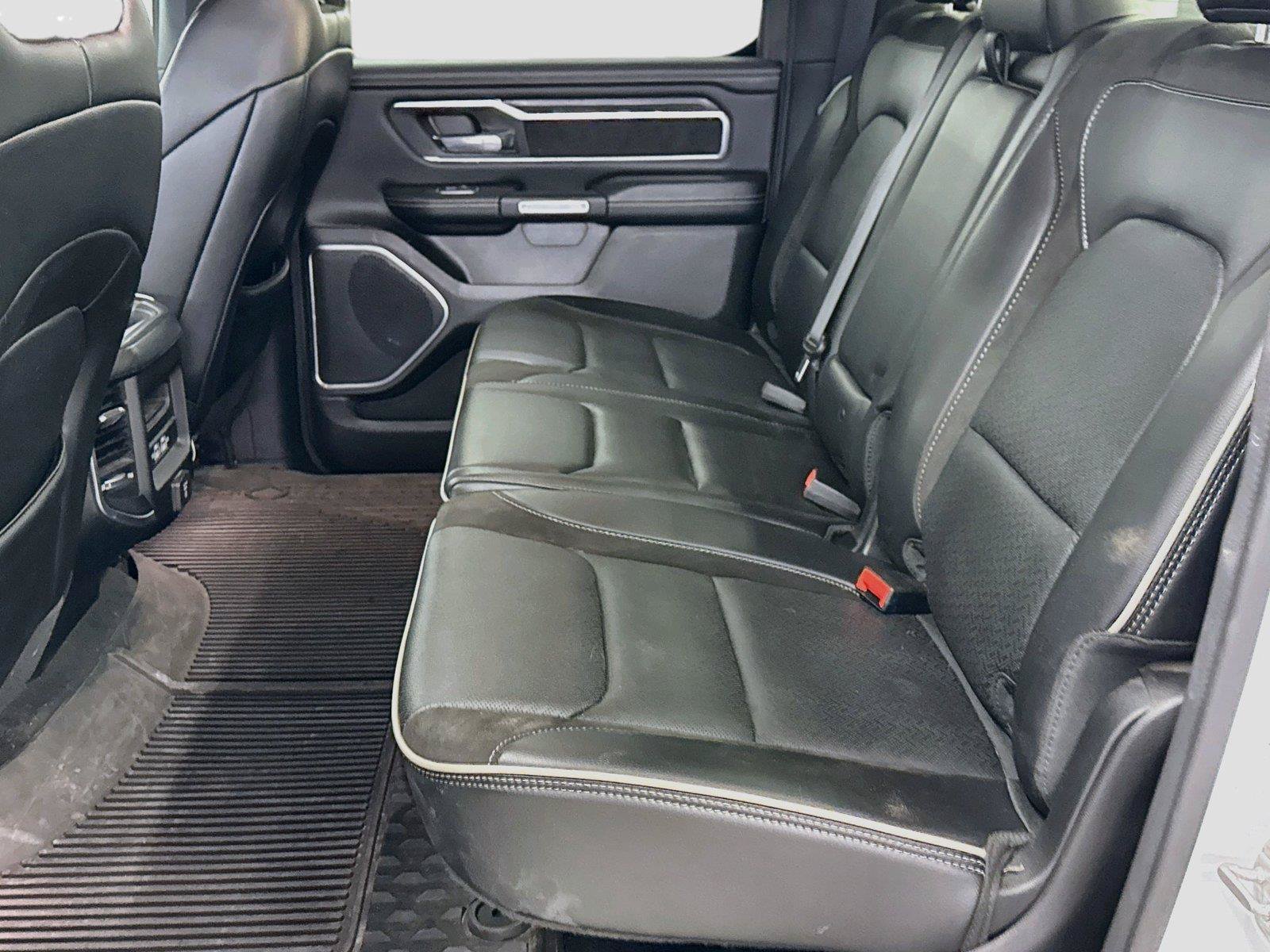Used 2023 RAM 1500 Laramie AWD/4WD image 5