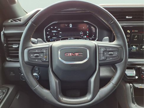 Certified 2024 GMC Sierra 1500 AT4 w/ Technology Package AWD/4WD image 13