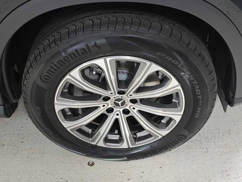 Certified 2026 Mercedes-Benz GLC 300 4MATIC image 9