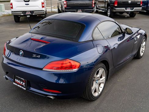 Used 2011 BMW Z4 sDrive35i image 5