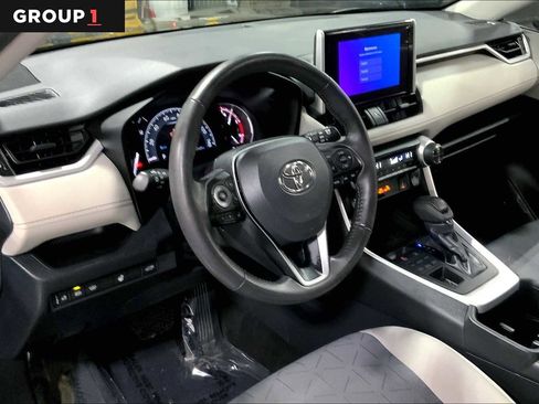 Used 2023 Toyota RAV4 XLE image 17