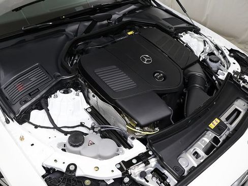 Certified 2026 Mercedes-Benz C 300 4MATIC Sedan image 34