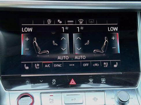 Used 2025 Audi RS 6 performance AWD/4WD image 35