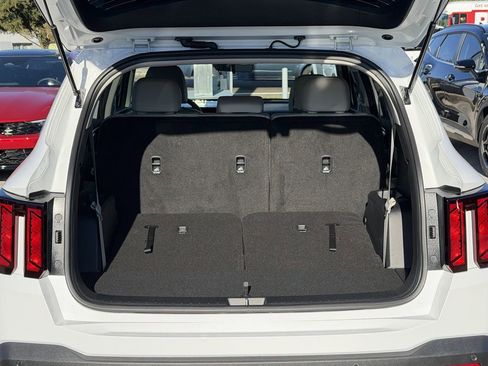 New 2026 Kia Sorento S image 9