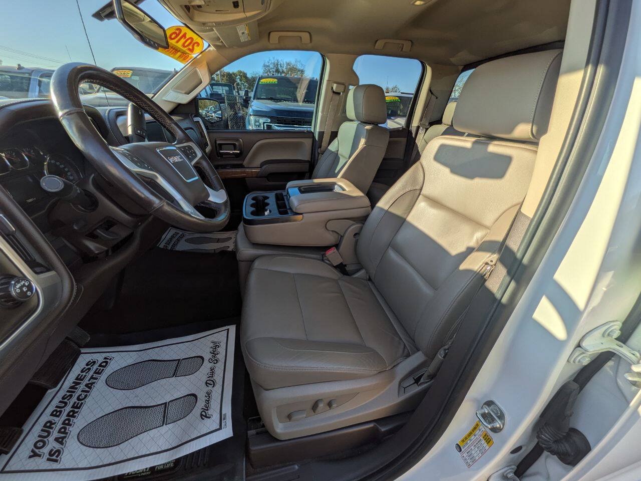 Used 2016 GMC Sierra 1500 SLT w/ SLT Preferred Package AWD/4WD image 13