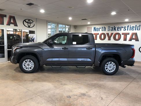 New 2025 Toyota Tundra SR5 image 7