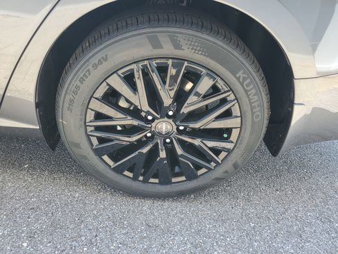 New 2026 Nissan Altima 2.5 SV w/ SV Special Edition Package FWD image 21