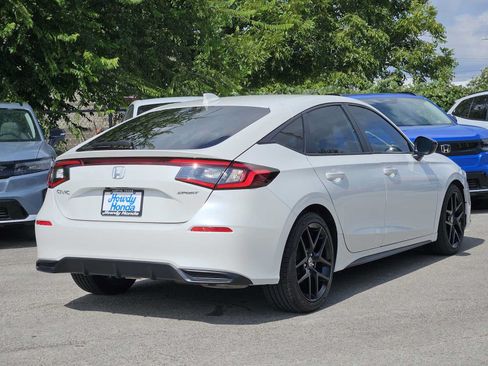 Used 2024 Honda Civic Sport image 5