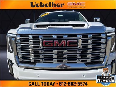 Used 2024 GMC Sierra 2500 Denali w/ Denali Reserve Package image 12