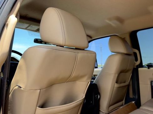 Used 2011 Ford F250 Lariat w/ Lariat Interior Pkg AWD/4WD image 19