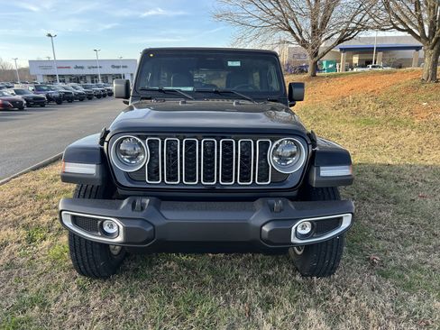 New 2026 Jeep Wrangler Sahara AWD/4WD image 2