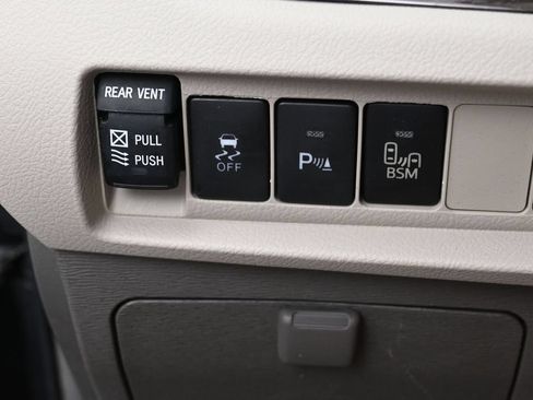Certified 2017 Toyota Sienna XLE w/ XLE Navigation Package FWD image 14