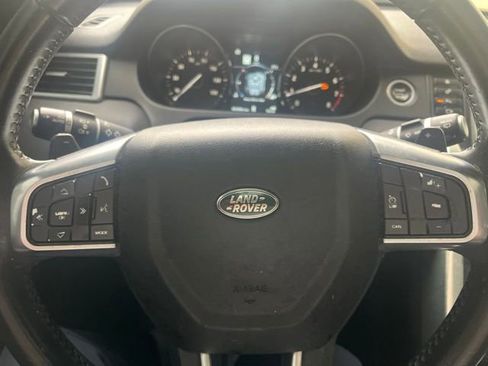 Used 2019 Land Rover Discovery Sport HSE AWD/4WD image 12