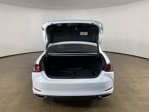 Used 2023 Lexus ES 350 F Sport w/ Accessory Package (Z2) image 12