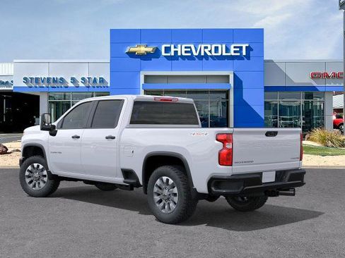 New 2026 Chevrolet Silverado 2500 Custom image 3