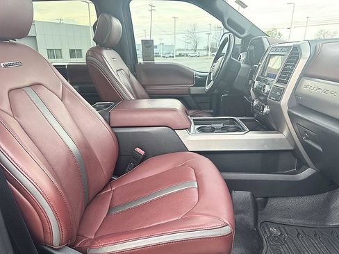 Used 2021 Ford F250 Platinum image 21