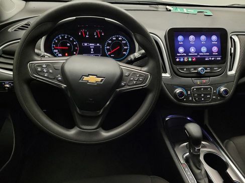 Used 2024 Chevrolet Malibu LT FWD image 22