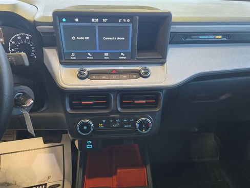 Used 2024 Ford Maverick XLT image 19