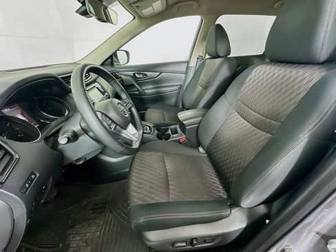 Used 2019 Nissan Rogue SV w/ Premium Package AWD/4WD image 13
