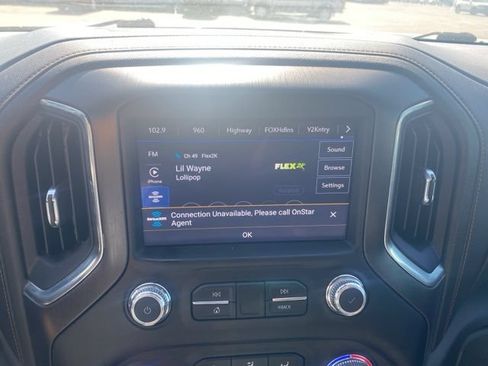 Used 2022 GMC Sierra 2500 AT4 w/ AT4 Preferred Package AWD/4WD image 22