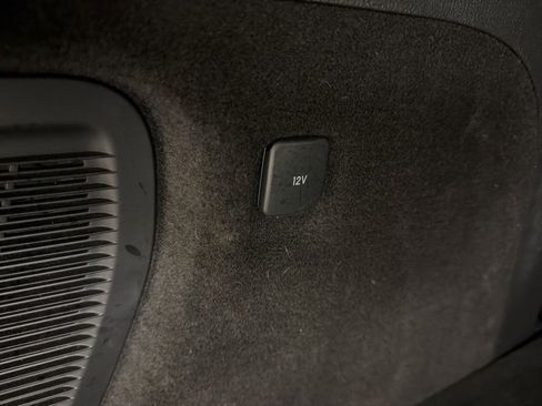Used 2023 Lincoln Corsair AWD w/ Equipment Group 101A image 34