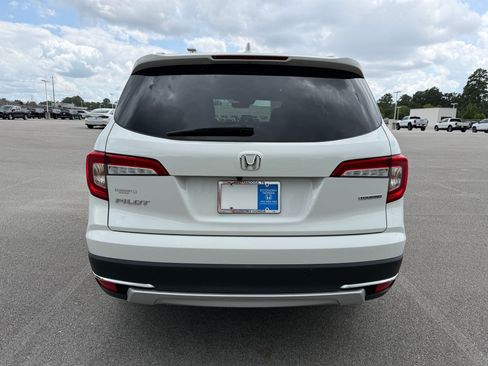 Used 2022 Honda Pilot Touring image 10