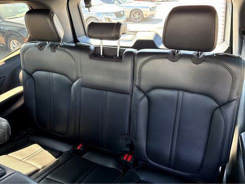 Used 2024 Jeep Wagoneer 4WD w/ Premium Group I image 29