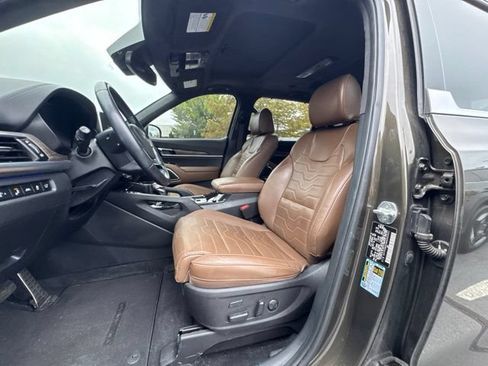 Certified 2022 Kia Telluride SX w/ SX Prestige Package AWD/4WD image 10