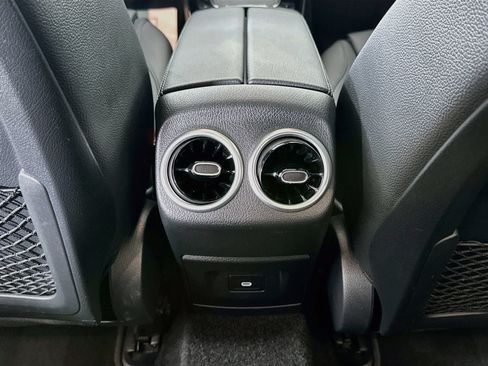 Certified 2025 Mercedes-Benz CLA 250 image 27