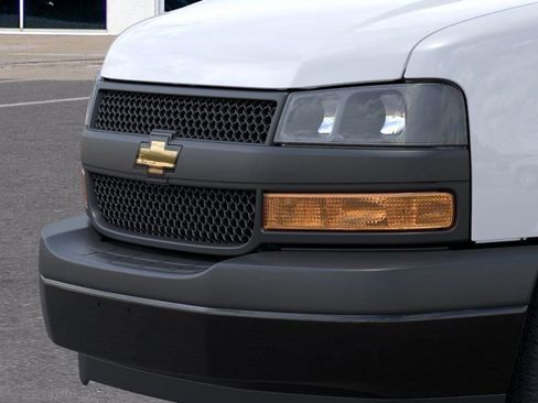 New 2026 Chevrolet Express 2500 Extended w/ Driver Convenience Package image 14