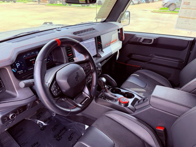 Used 2025 Ford Bronco Raptor AWD/4WD image 12