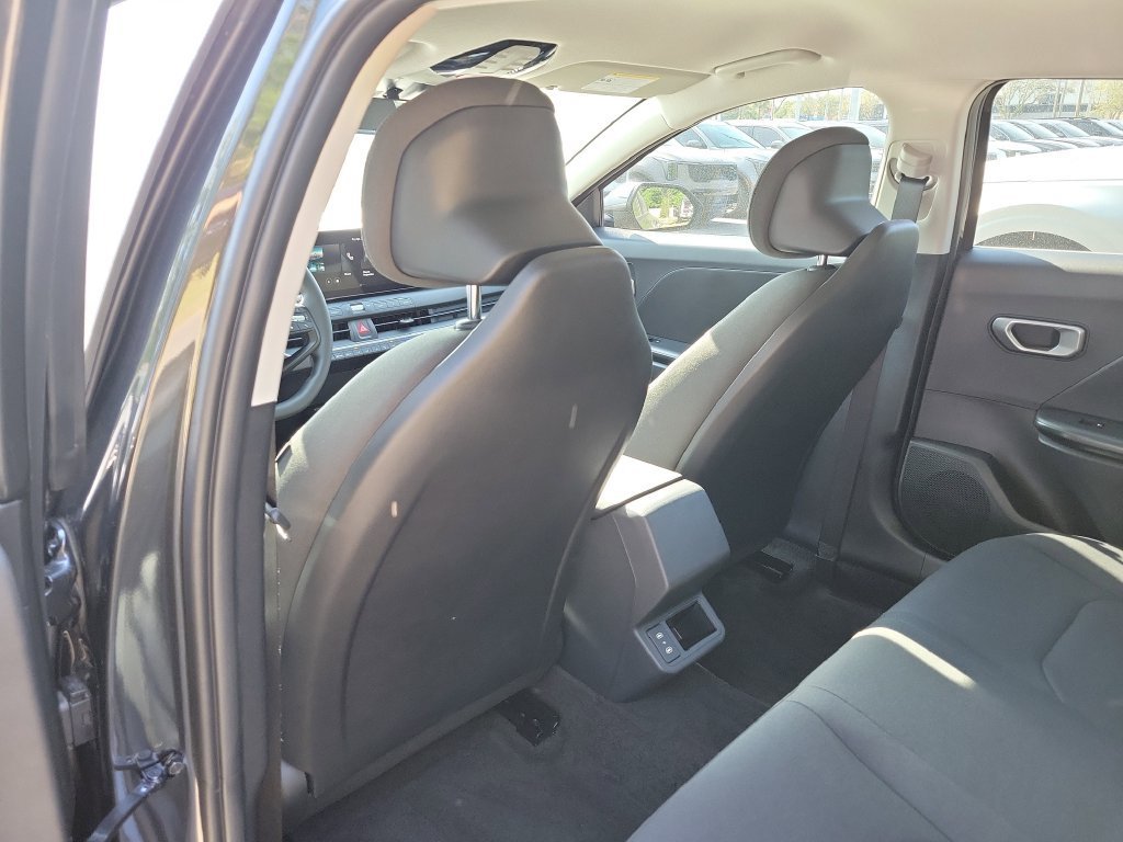New 2026 Kia K4 FWD image 15