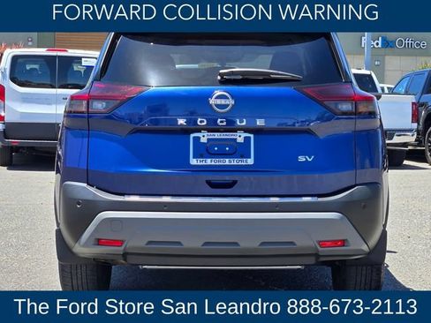 Used 2021 Nissan Rogue SV FWD image 7