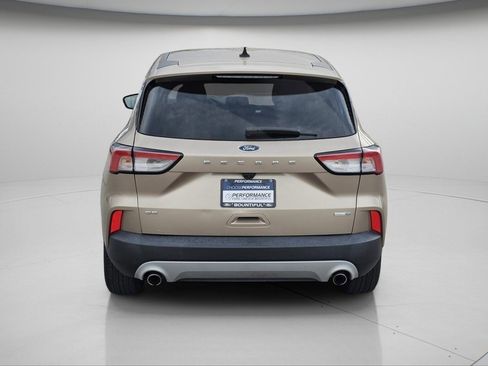 Used 2020 Ford Escape SE image 8