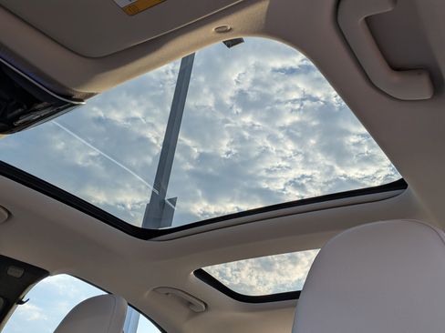 New 2026 Mercedes-Benz E 350 4MATIC Sedan image 28