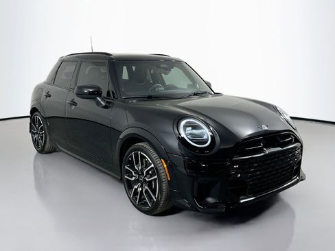 New 2025 MINI Cooper S image 3