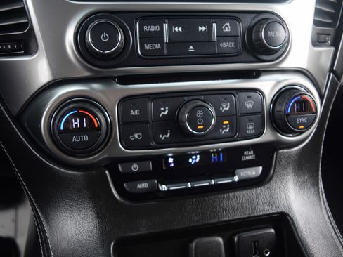 Used 2017 Chevrolet Tahoe 4WD image 10